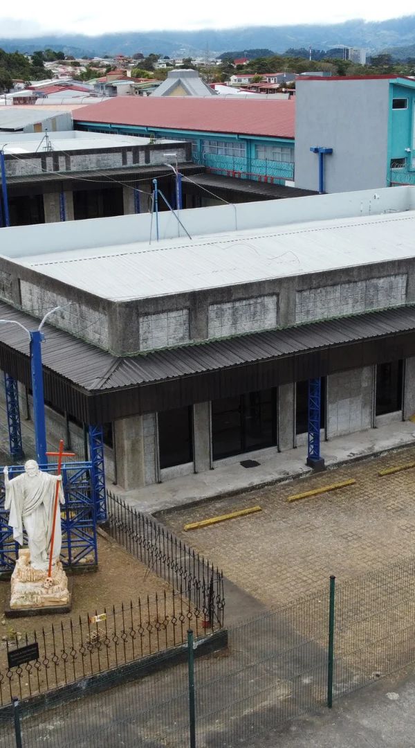 Propiedad Comercial en Alquiler - Detalle 1
