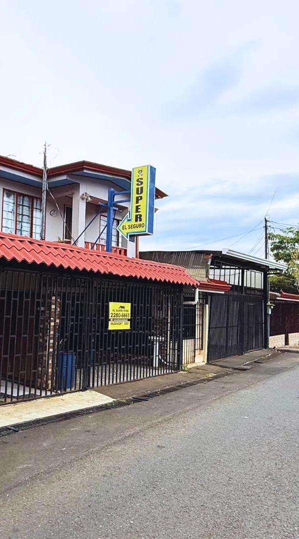 Casa con Local Comercial - Detalle 2