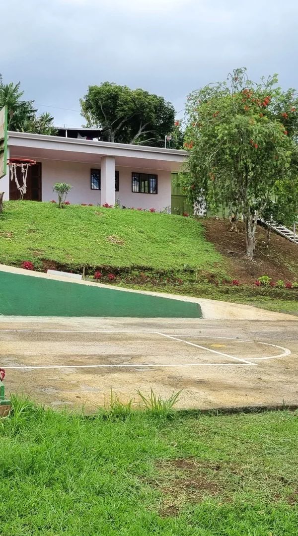 Terreno con 2 casas - Detalle 2