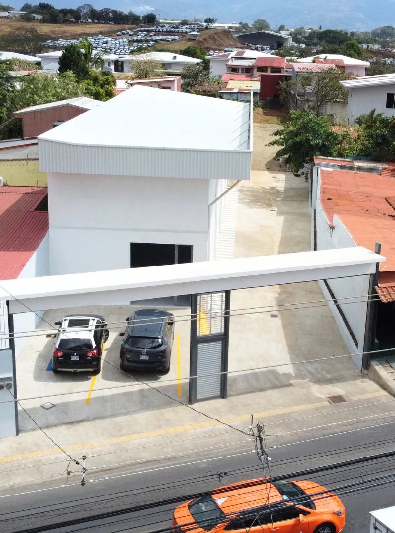 Bodega con Amplio terreno, Alquiler con Opción de Compra - Imagen 1
